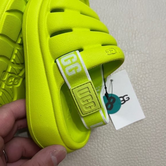 NWT - UGG Kids’ Sport Yeah Slide - US 8 / EU 25 - Picture 6 of 8